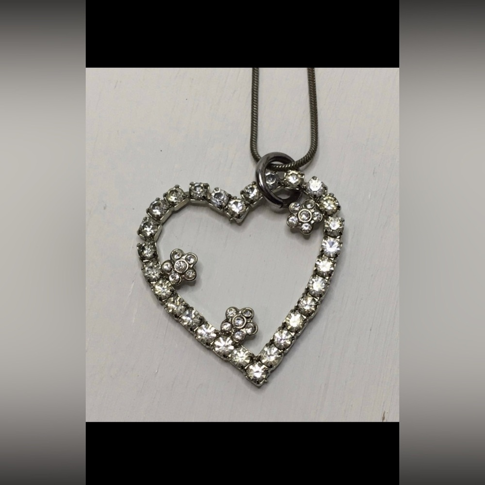 Vintage rhinestone floral heart necklace